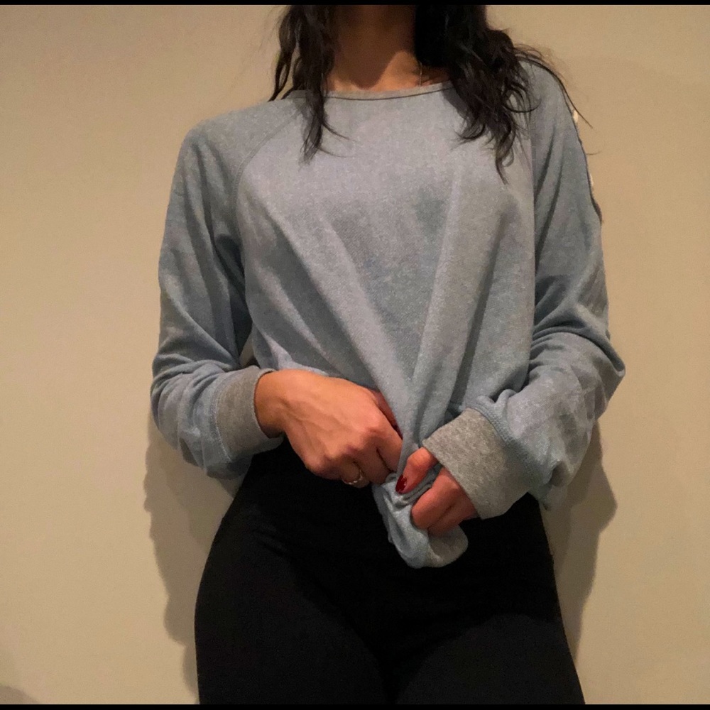 Woman’s long sleeve shirt